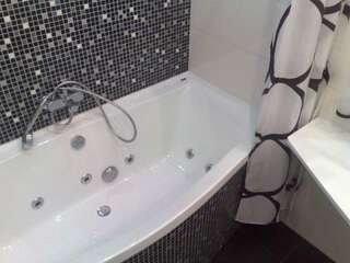 Апартаменты UKR Apartments on Independence Square Киев Улучшенные апартаменты с 1 спальней-9