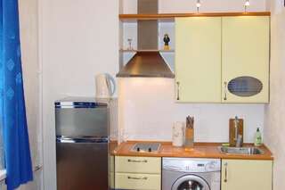 Апартаменты UKR Apartments on Independence Square Киев Стандартный номер-студио-8