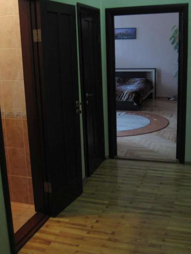 Апартаменты UKR Apartments on Independence Square Киев-34